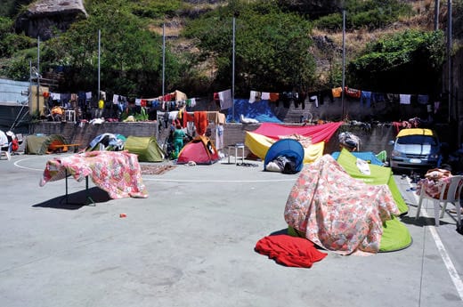 migrants-eglise-sant-antonio-vintimille-juillet-2016-mh-dsc_1759