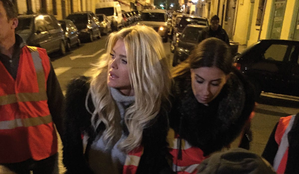 Victoria Silvstedt dans les rues de Nice