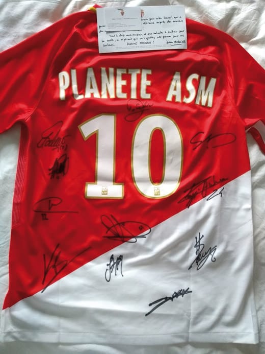 Planete-ASM.fr-Maillot-dedicace-@-DR