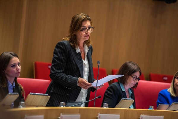 Christine Pasquier-Ciulla. Présidente de la commission des droits de la famille et l’égalité du Conseil national © Conseil national.