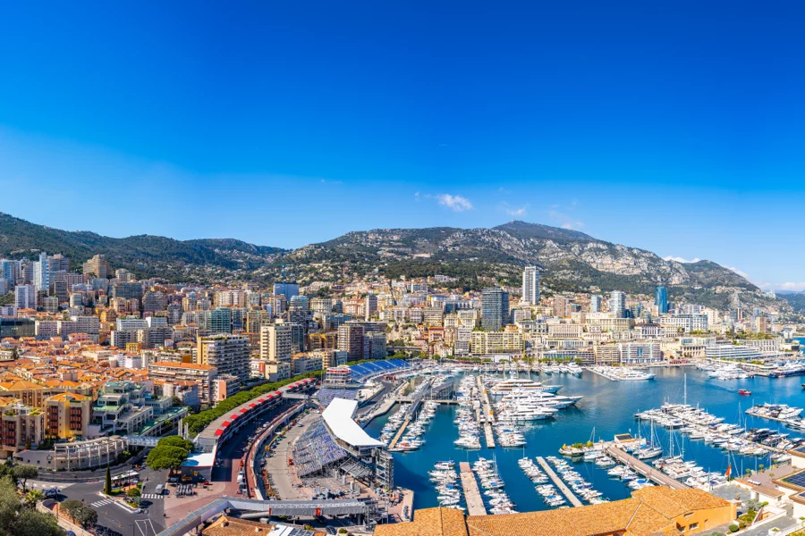 Monaco vacances adults only