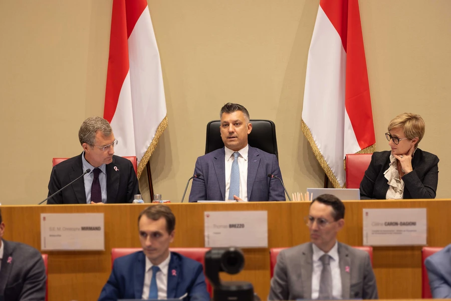 Thomas Brezzo 027A2366 IA